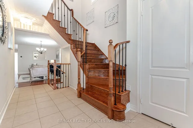 Additional property image - 19 Snapdragon Sq