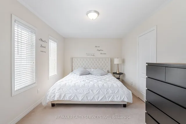 Additional property image - 19 Snapdragon Sq