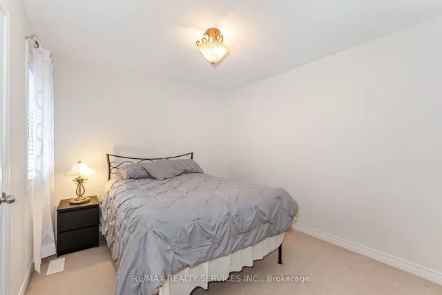 Additional property image - 19 Snapdragon Sq