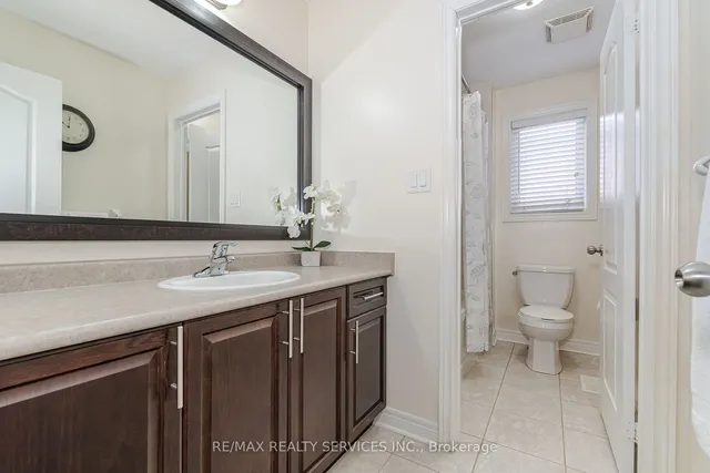 Additional property image - 19 Snapdragon Sq