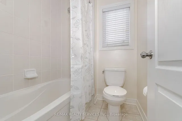 Additional property image - 19 Snapdragon Sq