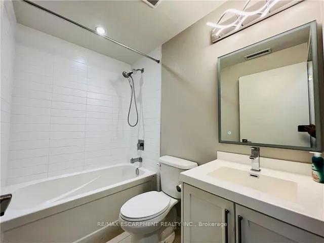 Additional property image - 2081 Fairview St Unit 1803