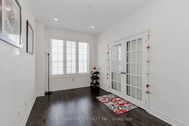 Additional property image - 8644 Financial Dr