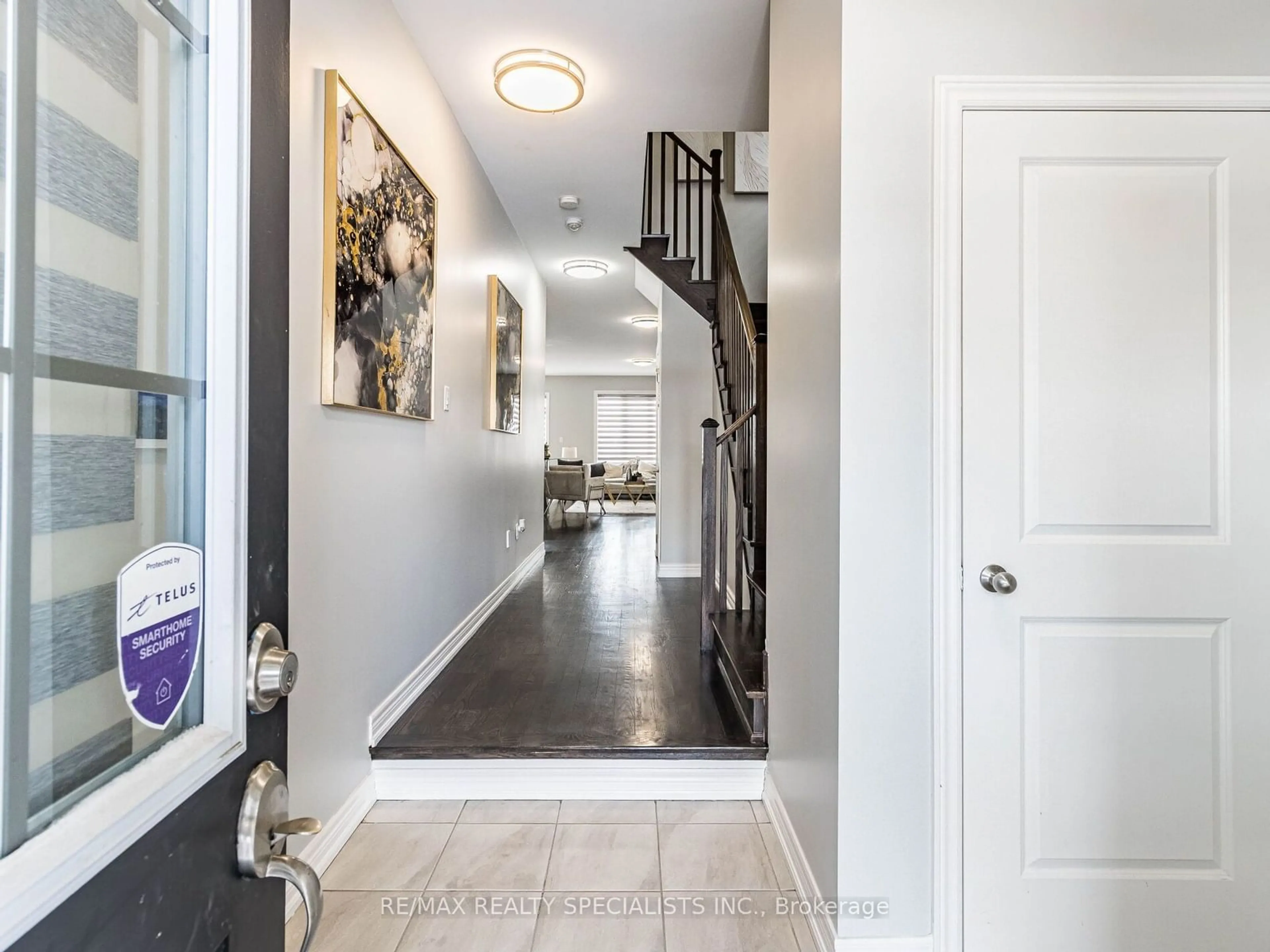 Indoor entryway for 97 Boathouse Rd, Brampton Ontario L7A 5B7