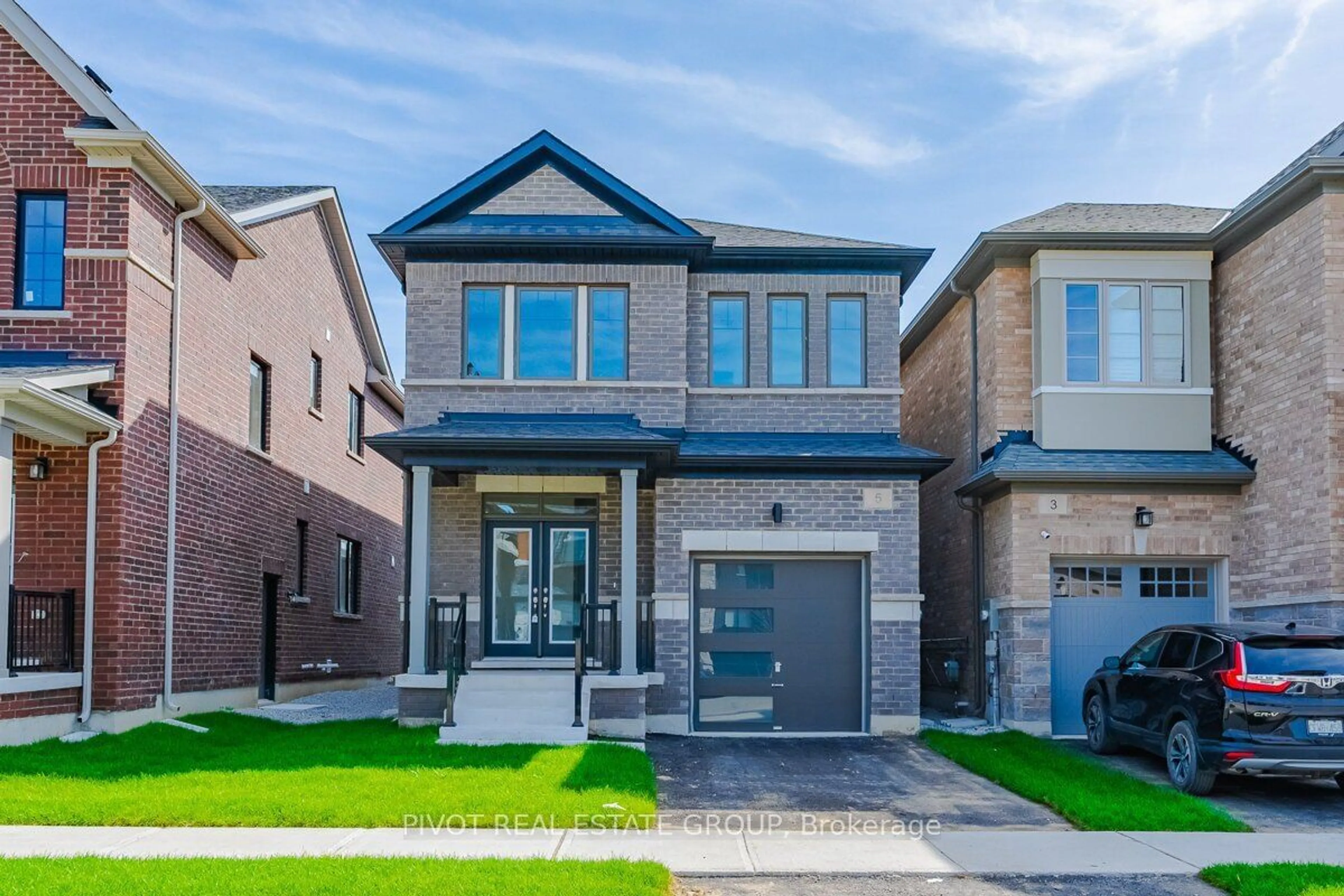 Home with brick exterior material, street for 5 Calabria Dr, Caledon Ontario L7C 4L3