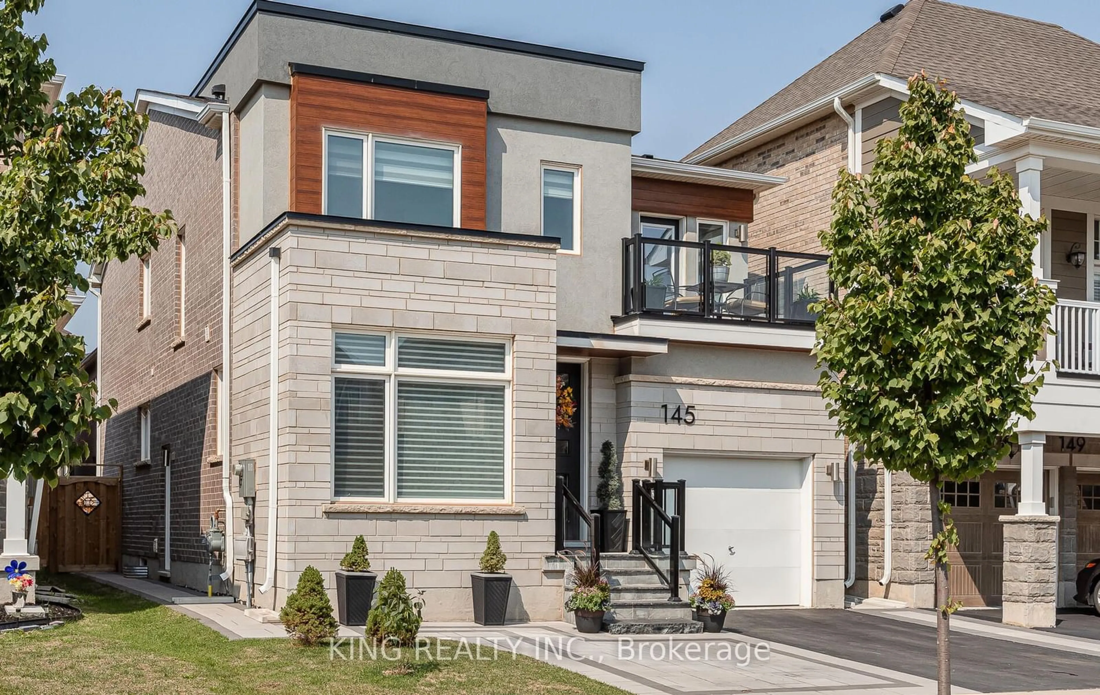 Home with brick exterior material, street for 145 Marvin Ave, Oakville Ontario L6H 0Y6