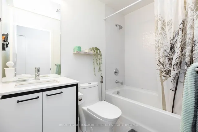 Additional property image - 1808 St Clair Ave Unit 219