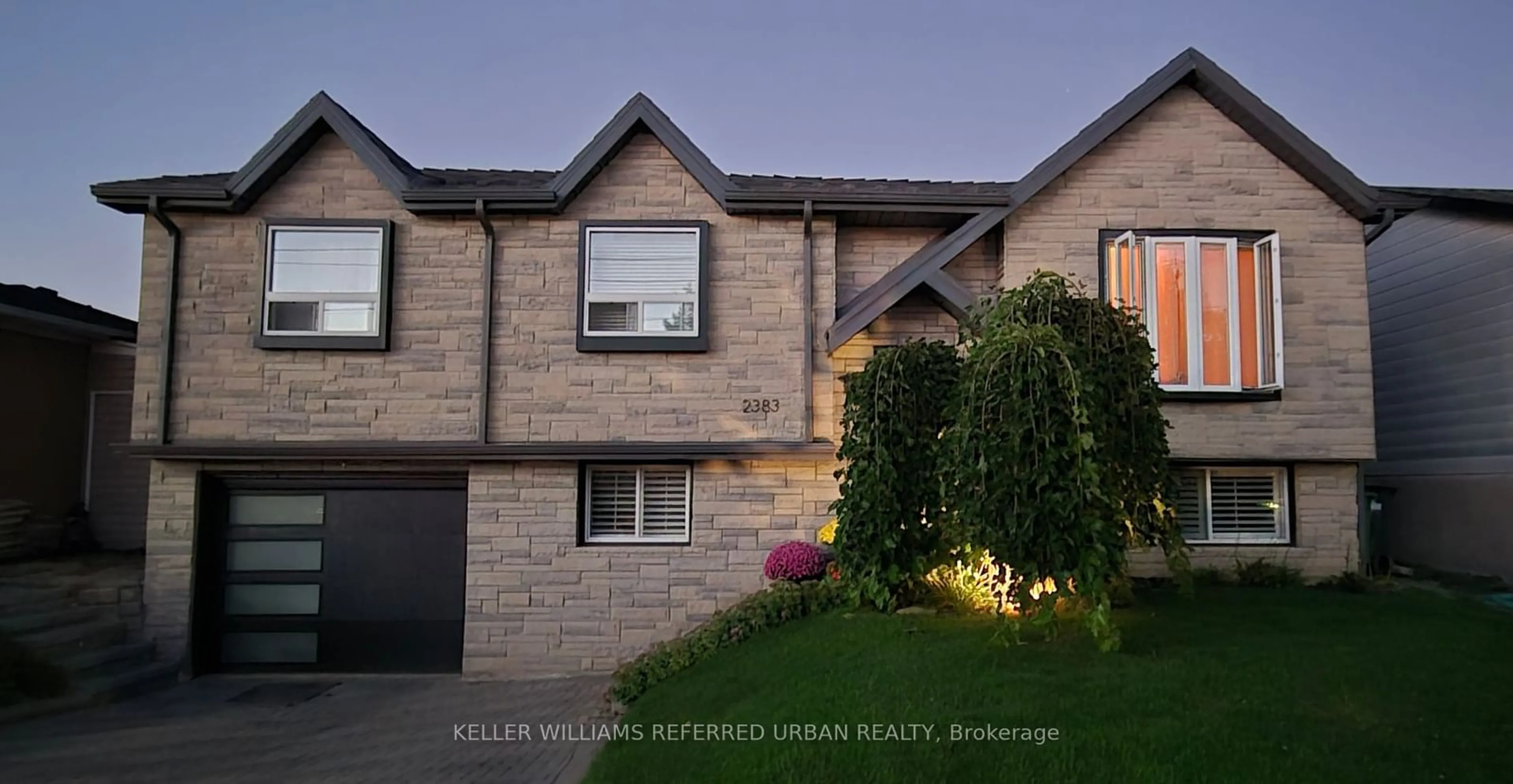 Home with brick exterior material, street for 2383 Stillmeadow Rd, Mississauga Ontario L5B 2A8