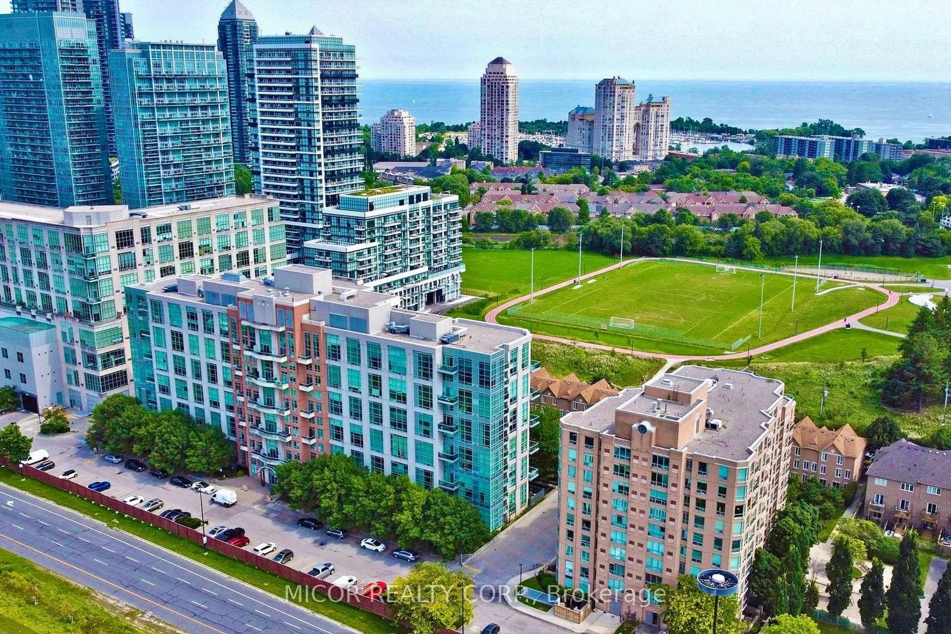 A pic from outside/outdoor area/front of a property/back of a property/a pic from drone, city buildings view from balcony for 190 Manitoba St #1002, Toronto Ontario M8Y 3Y8