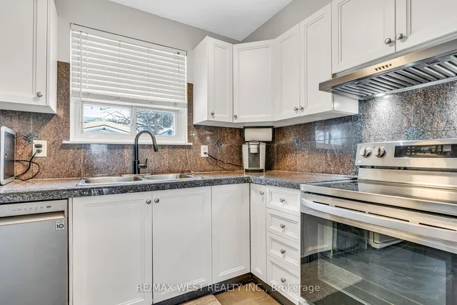 Additional property image - 10 Greenwood Cres
