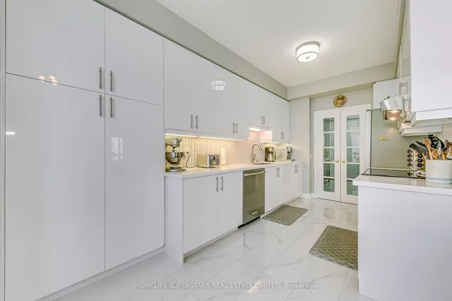 Additional property image - 25 Kingsbridge Garden Circ Unit 2810