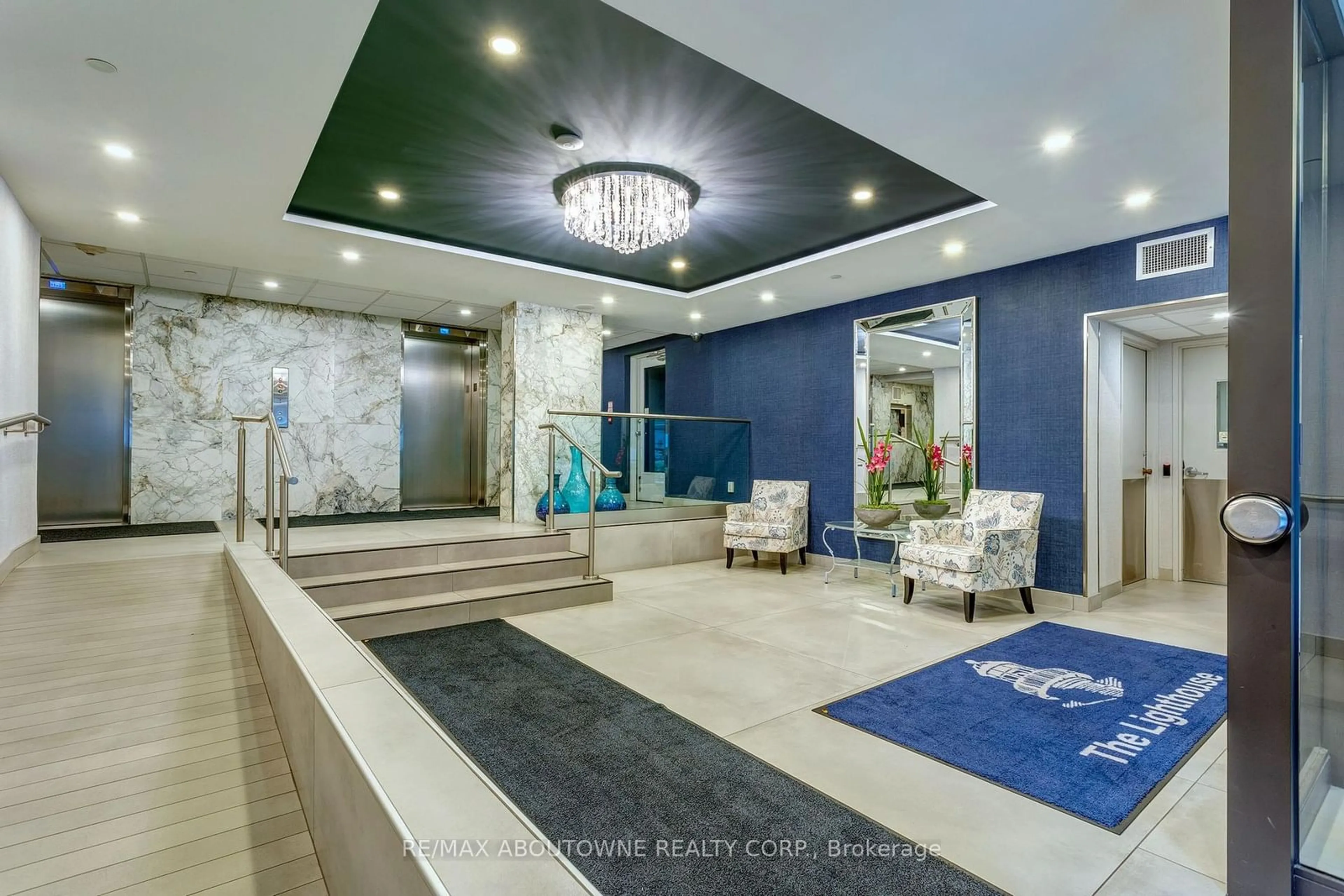 Lobby for 2263 Marine Dr #1006, Oakville Ontario L6L 5K1