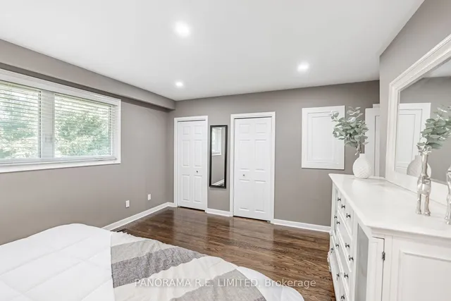 Additional property image - 11 Park Manor Dr