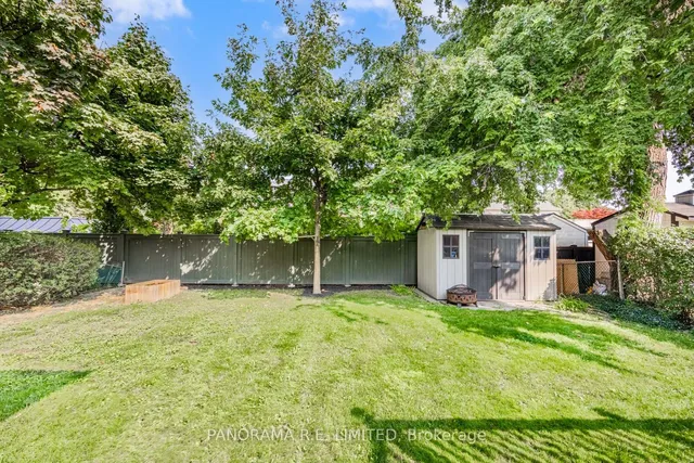 Additional property image - 11 Park Manor Dr