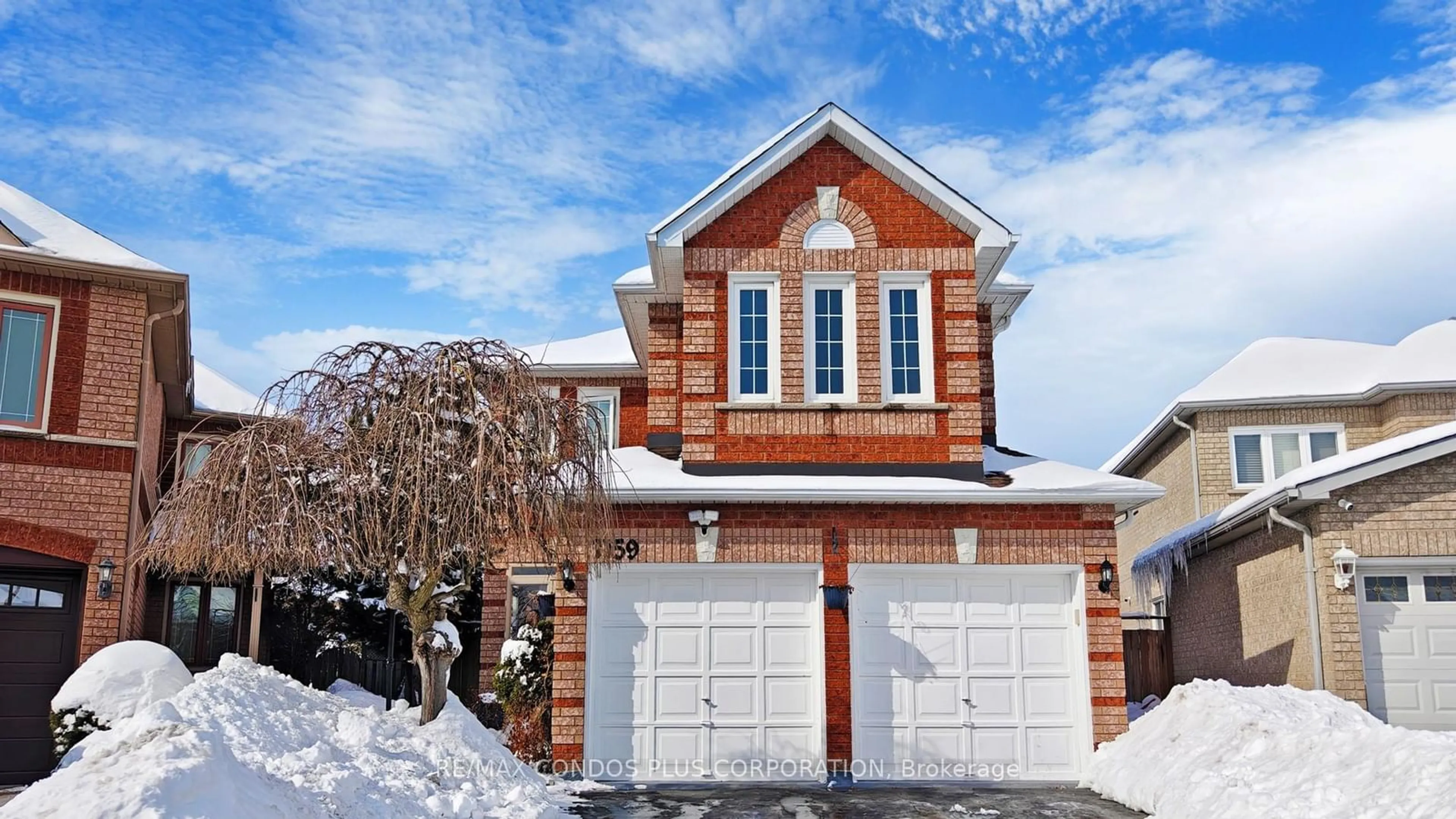 Home with brick exterior material, street for 7159 Spyglass Cres, Mississauga Ontario L5N 7H3