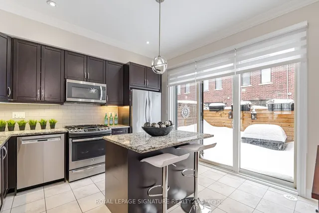 Additional property image - 2131 Lillykin St