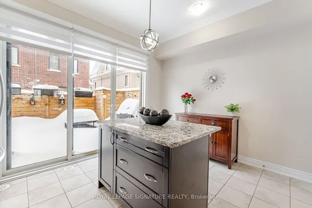 Additional property image - 2131 Lillykin St