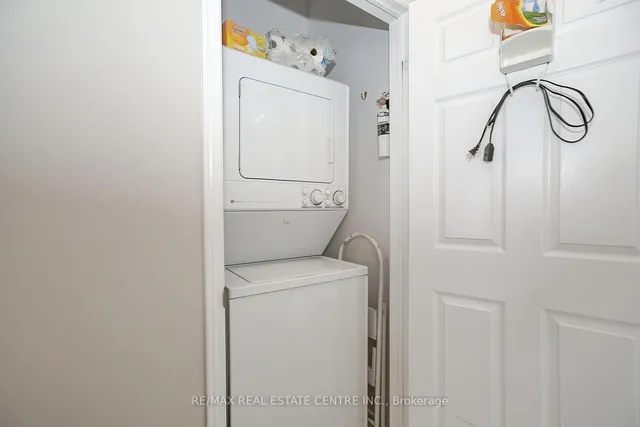 Additional image 6 of 52 Collingwood Ave