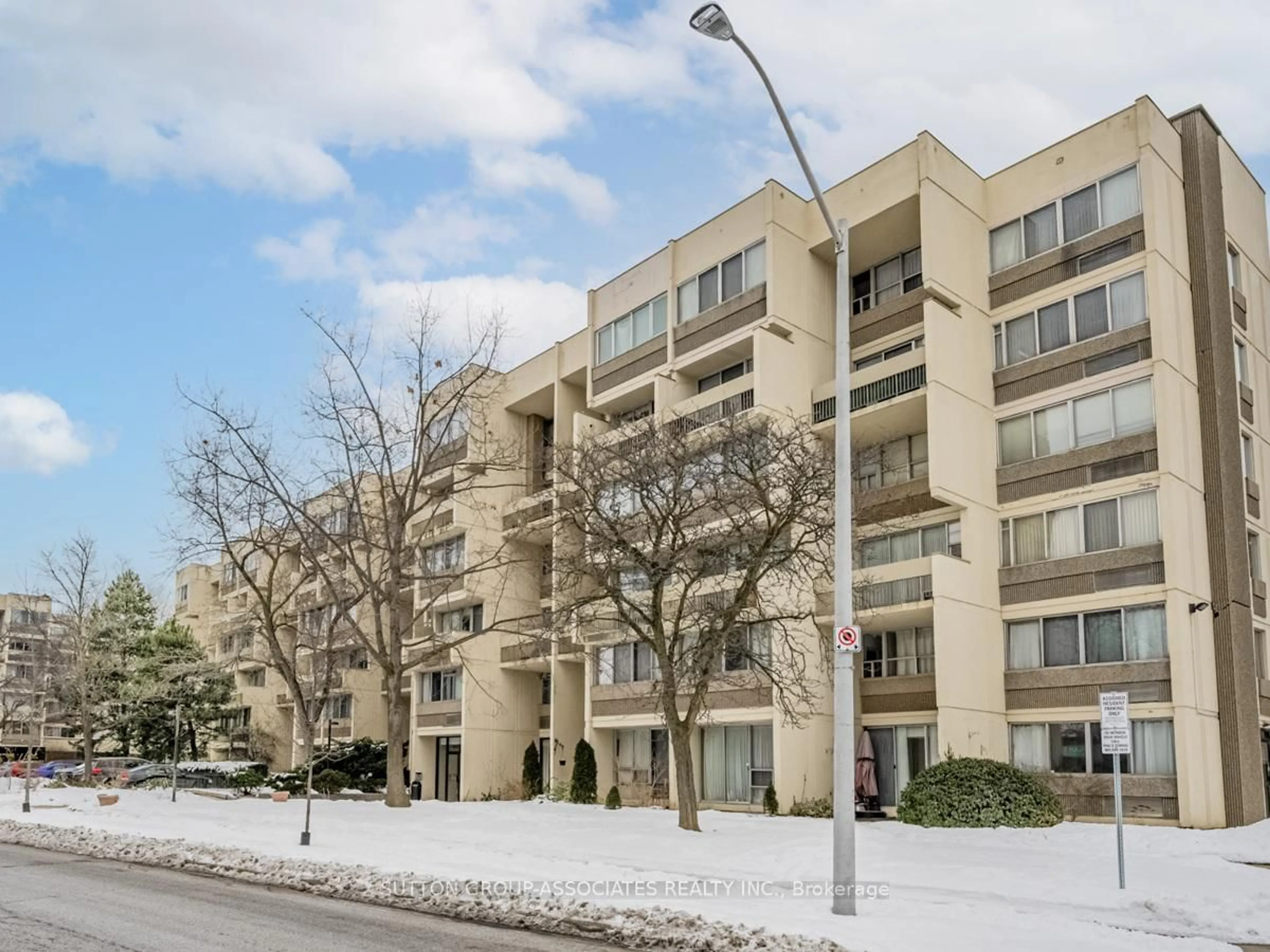 Unknown for 1300 Marlborough Crt #504, Oakville Ontario L6H 2S2