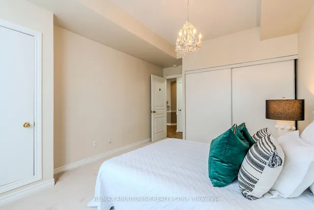 Additional property image - 1 Belvedere Crt Unit 409