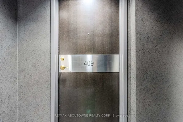 Additional property image - 1 Belvedere Crt Unit 409