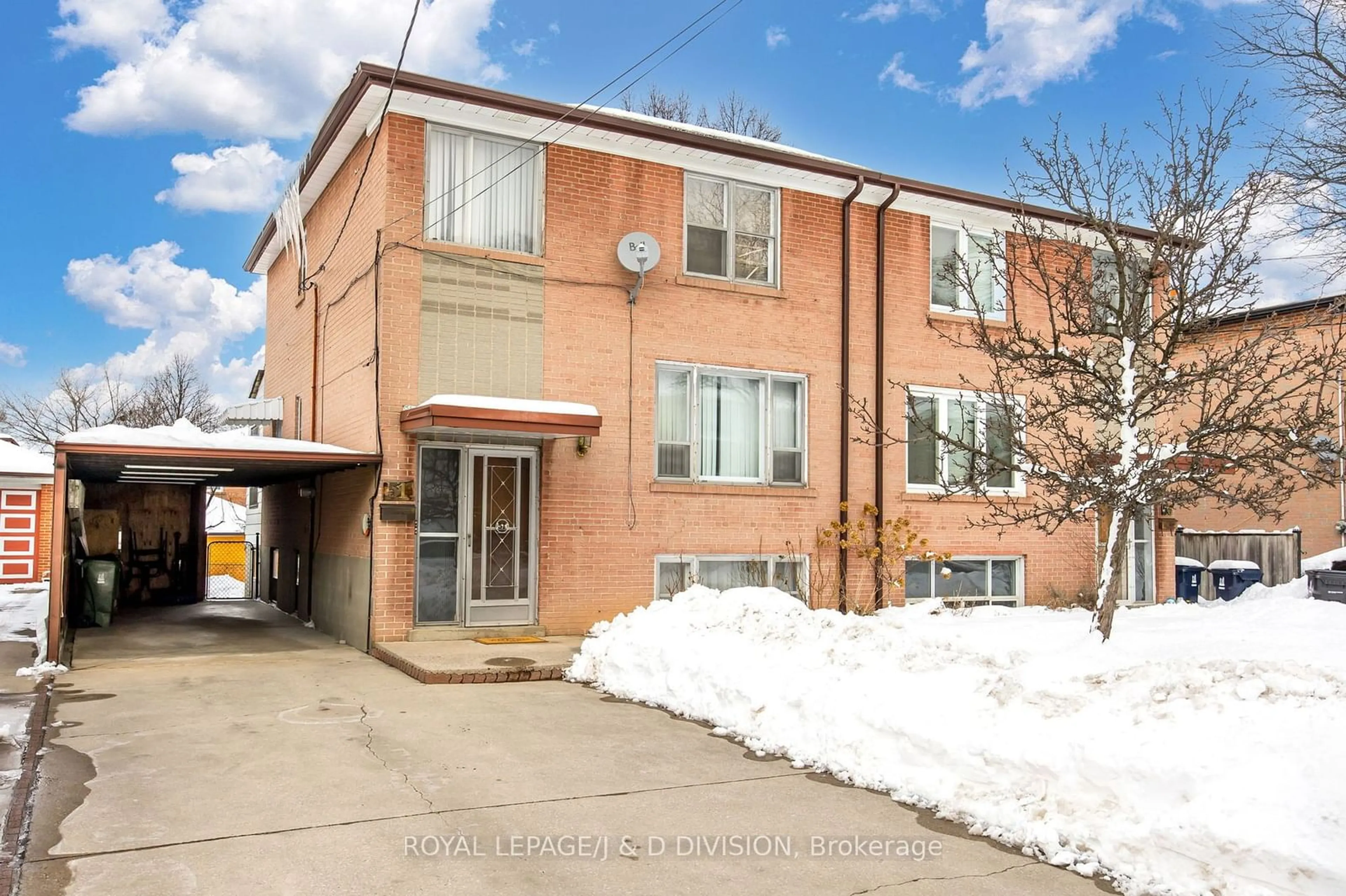 Unknown for 51 Edinborough Crt, Toronto Ontario M6N 2E9