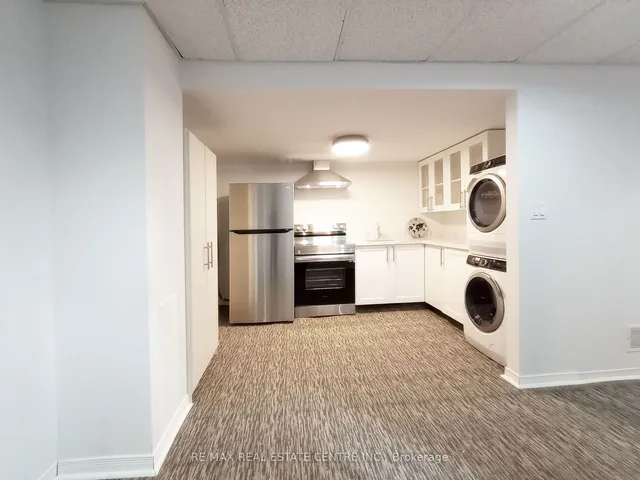 Additional property image - 20 Wallingford Crt