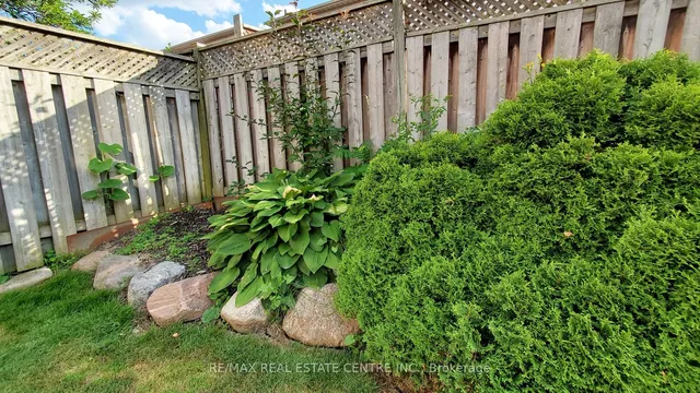 Additional property image - 20 Wallingford Crt