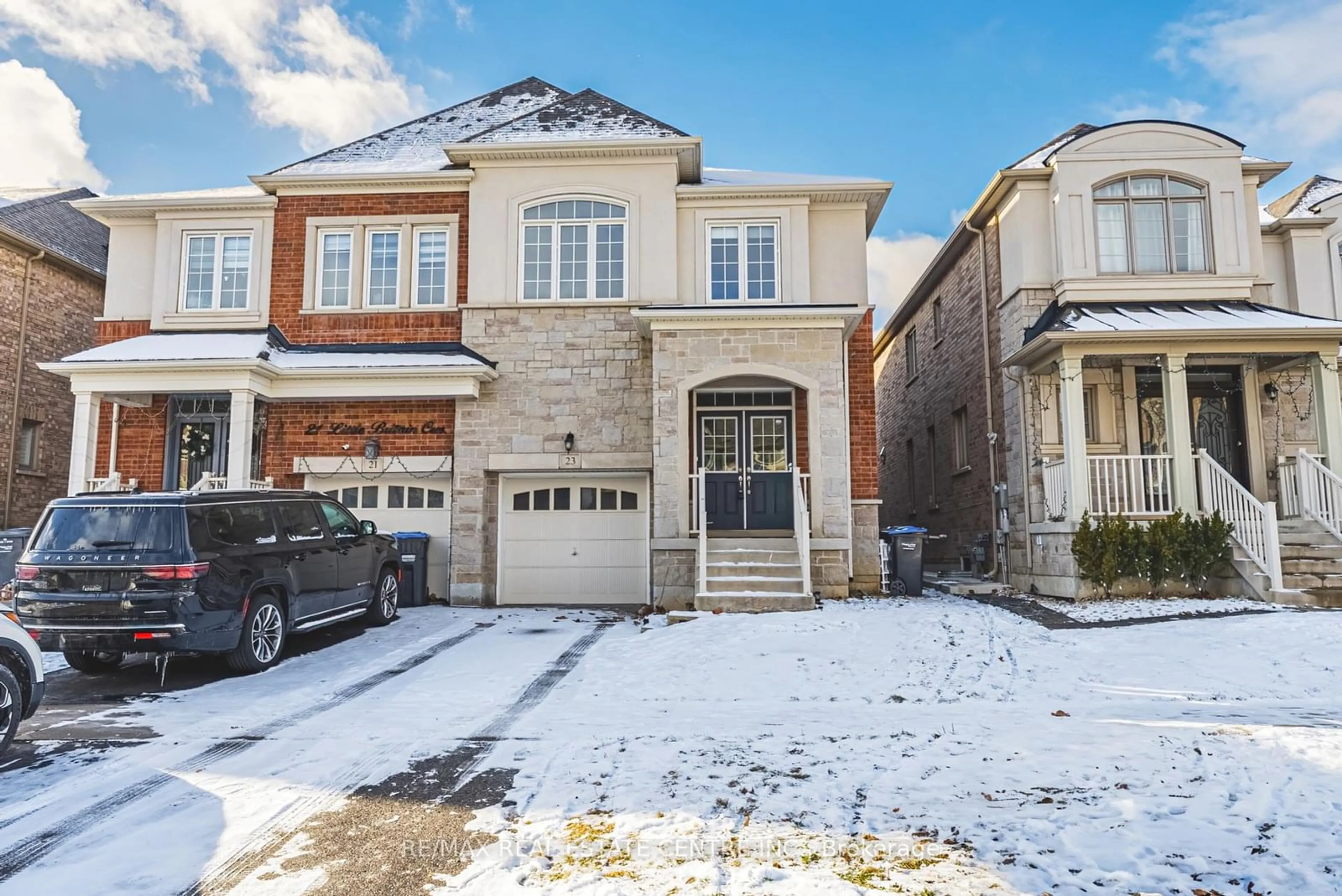 Home with brick exterior material, street for 23 Little Britain Cres, Brampton Ontario L6Y 6A9