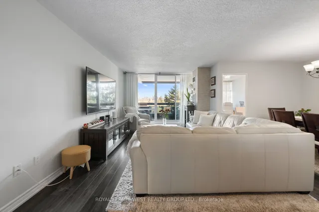 Additional property image - 362 The East Mall Unit 310