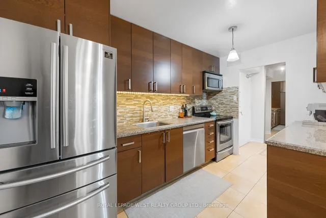 Additional property image - 362 The East Mall Unit 310