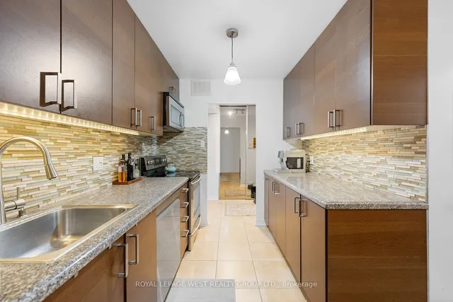 Additional property image - 362 The East Mall Unit 310