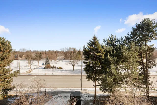 Additional property image - 362 The East Mall Unit 310