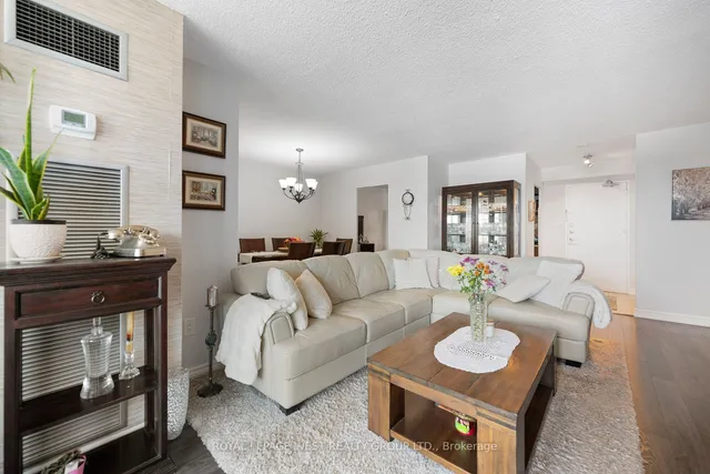 Additional property image - 362 The East Mall Unit 310