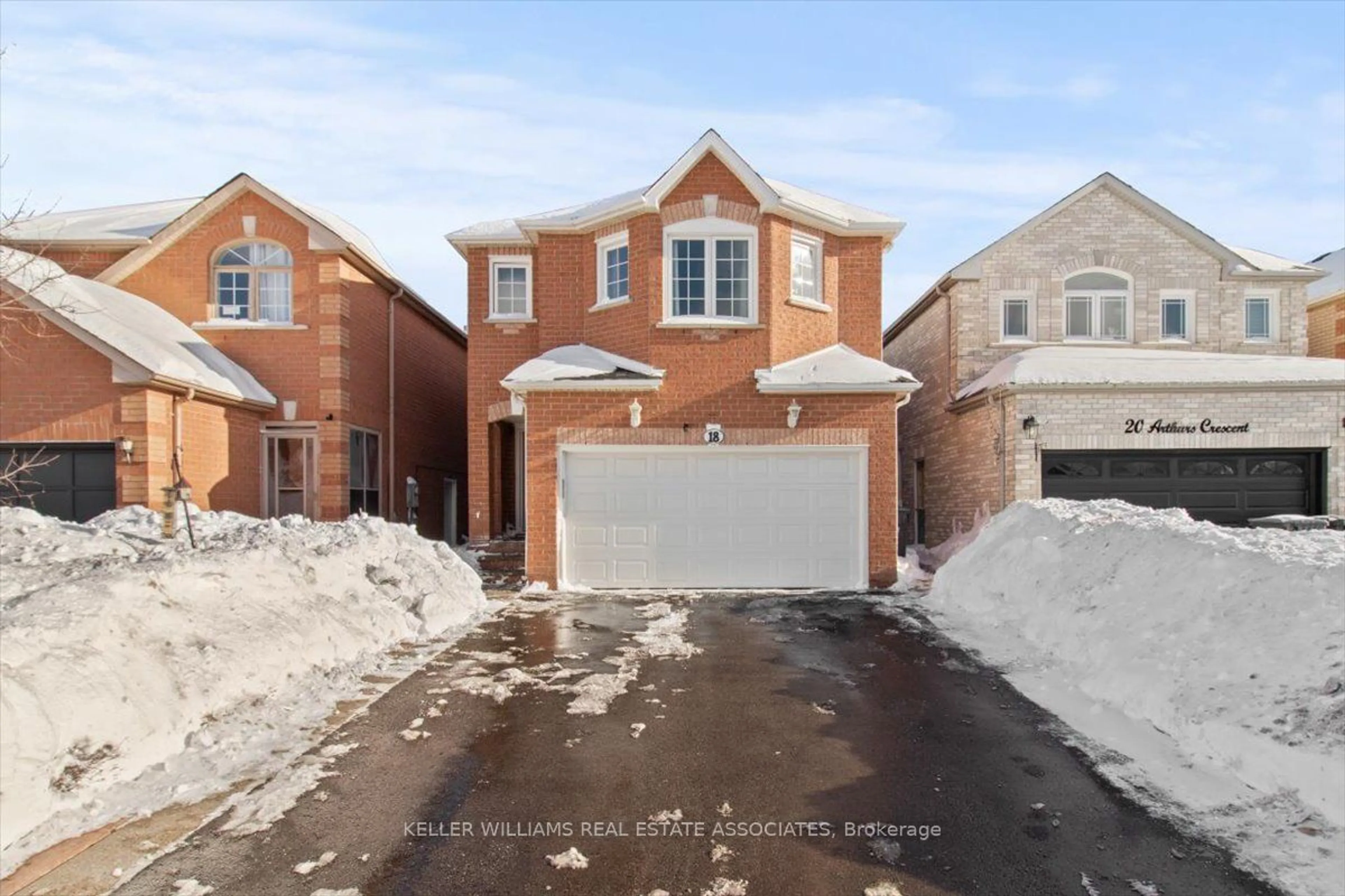 Home with brick exterior material, street for 18 Arthurs Cres, Brampton Ontario L6Y 4Y2