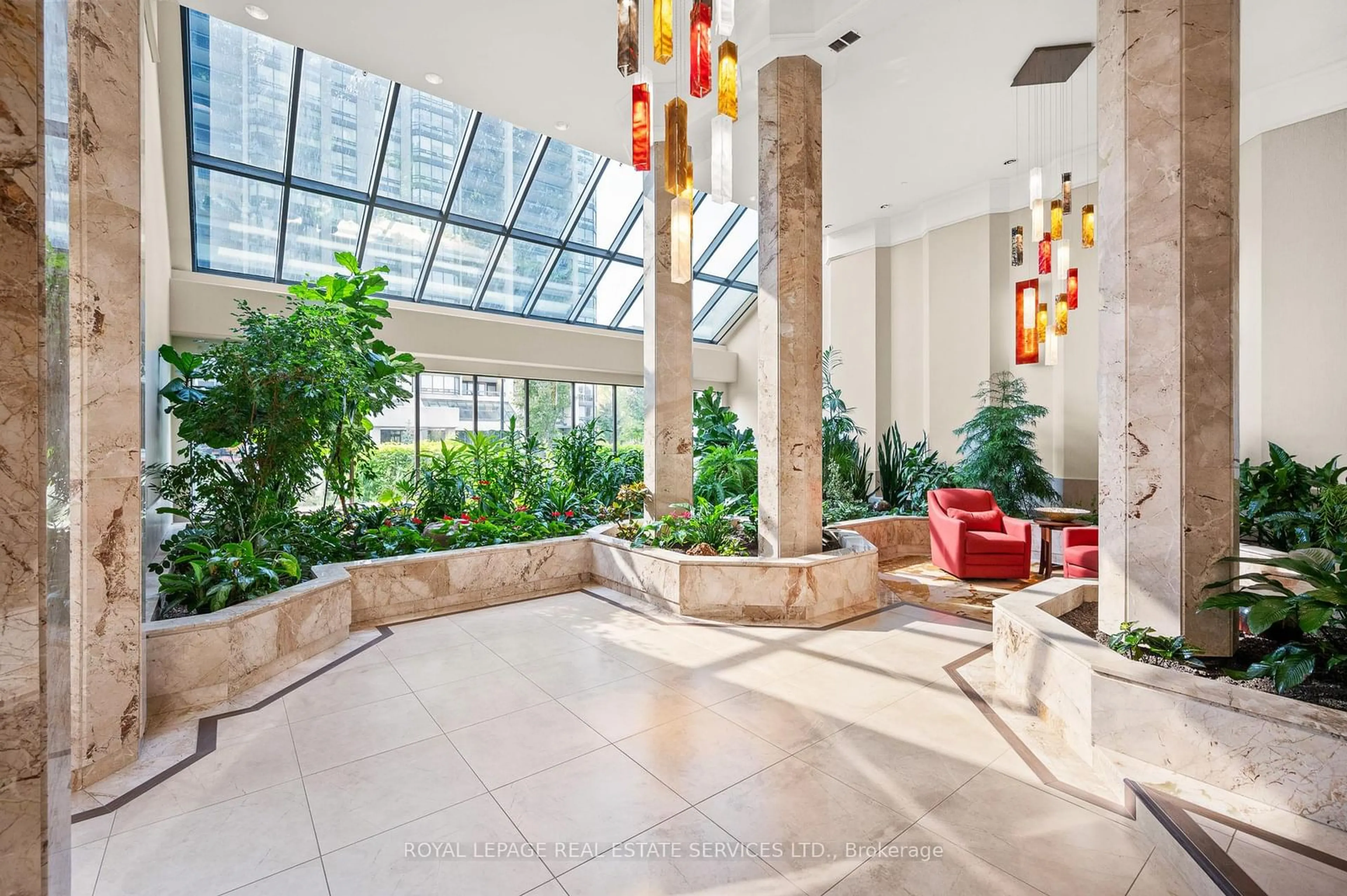 Lobby for 2170 Marine Dr #207, Oakville Ontario L6L 5V1