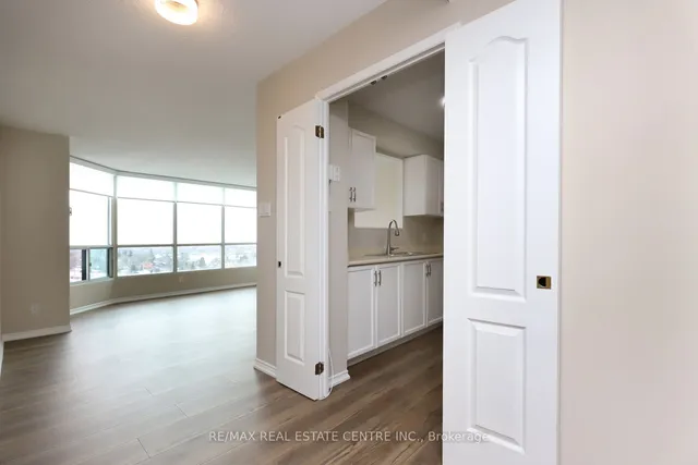 Additional property image - 100 Millside Dr Unit 1201