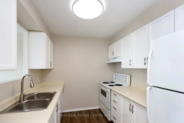 Additional property image - 100 Millside Dr Unit 1201