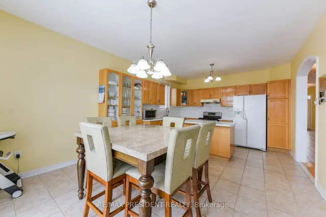 Additional image 25 of 50 Gallucci Cres