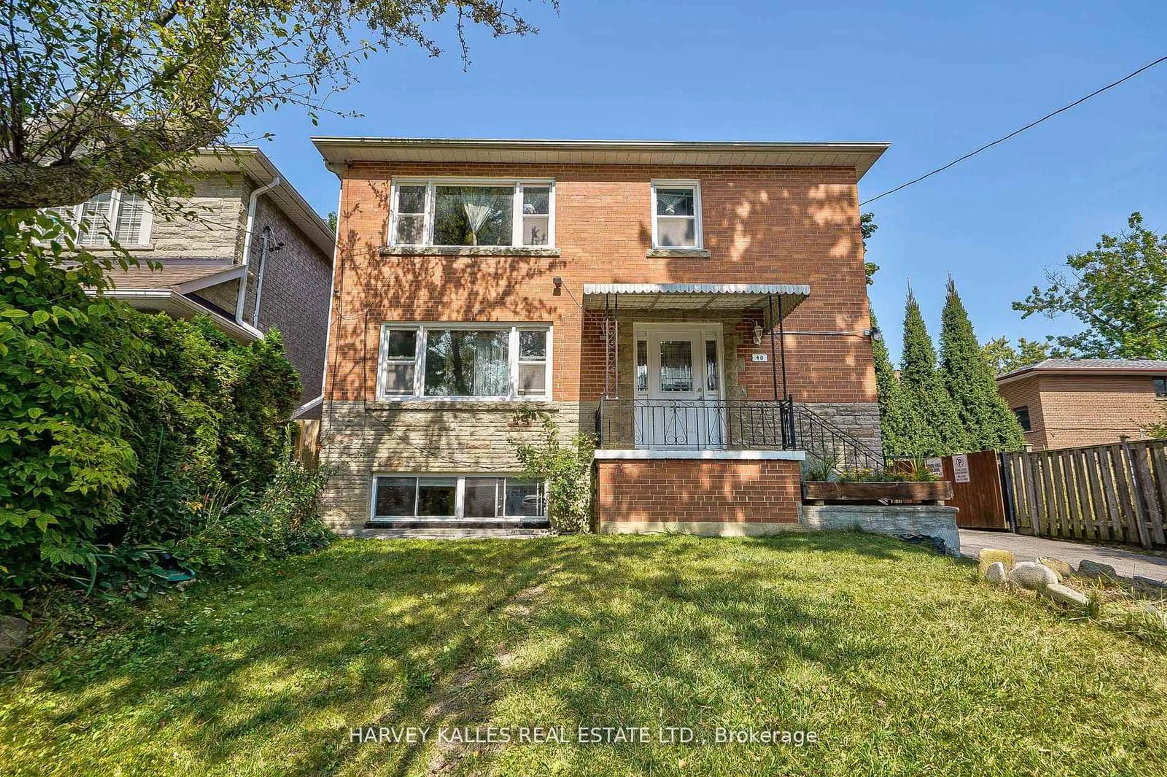 Home with brick exterior material, street for 40 Dominion Rd, Toronto Ontario M8W 1J7