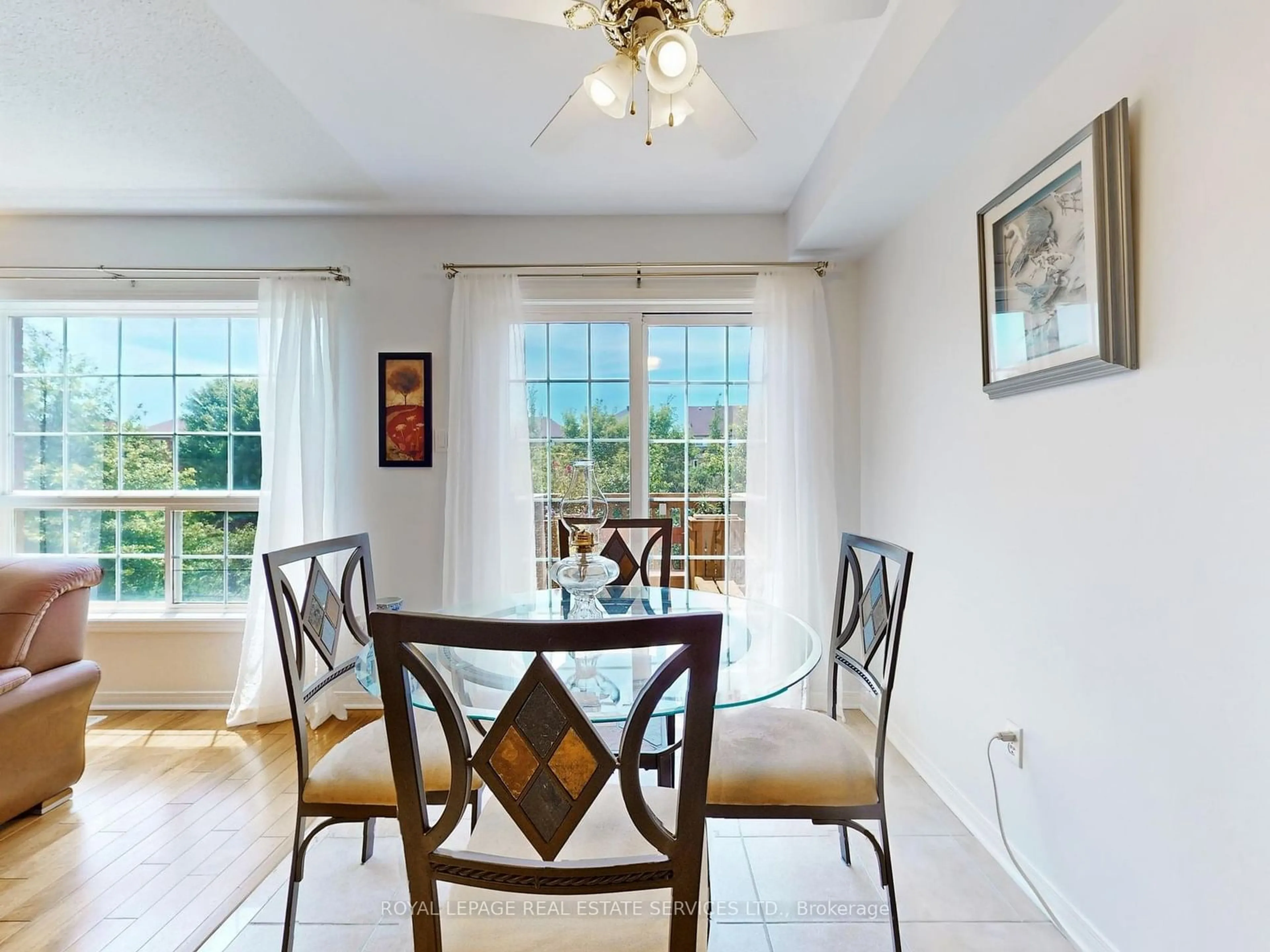 Dining room, unknown for 525 Novo Star Dr #52, Mississauga Ontario L5W 1X8