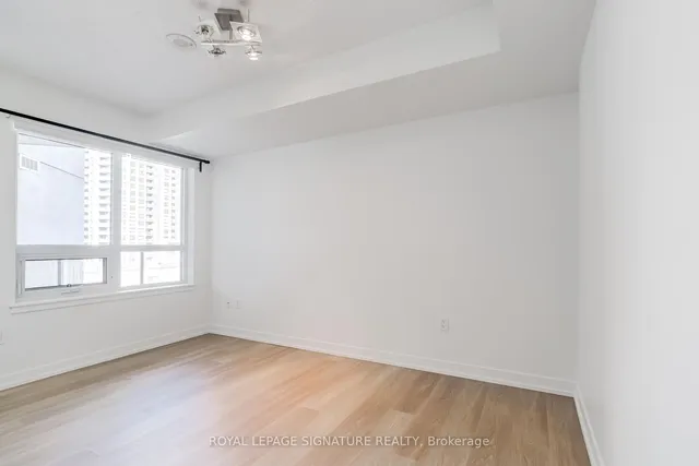 Additional property image - 816 Lansdowne Ave Unit 726