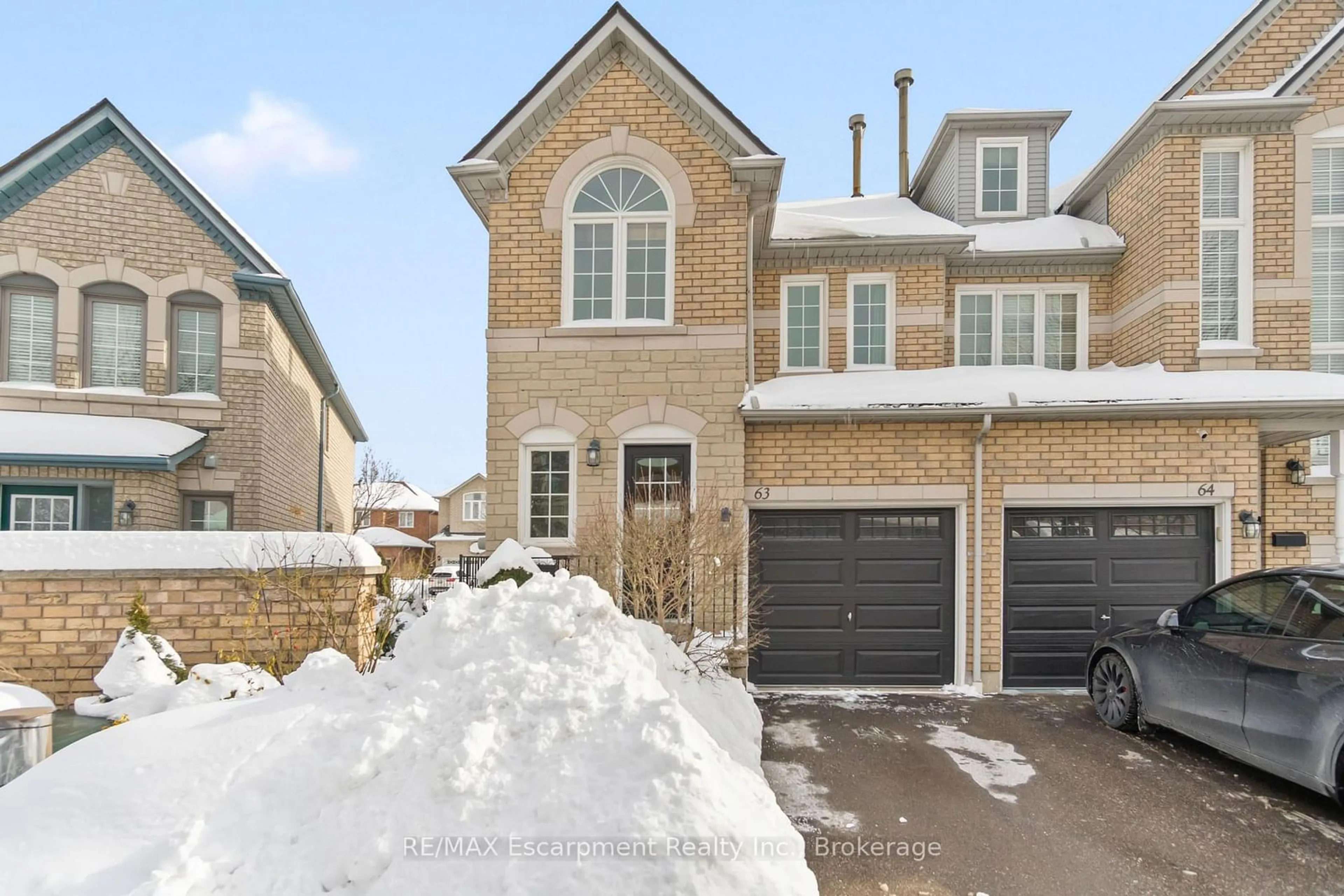 Home with brick exterior material, street for 455 APACHE Crt #63, Mississauga Ontario L4Z 3W8