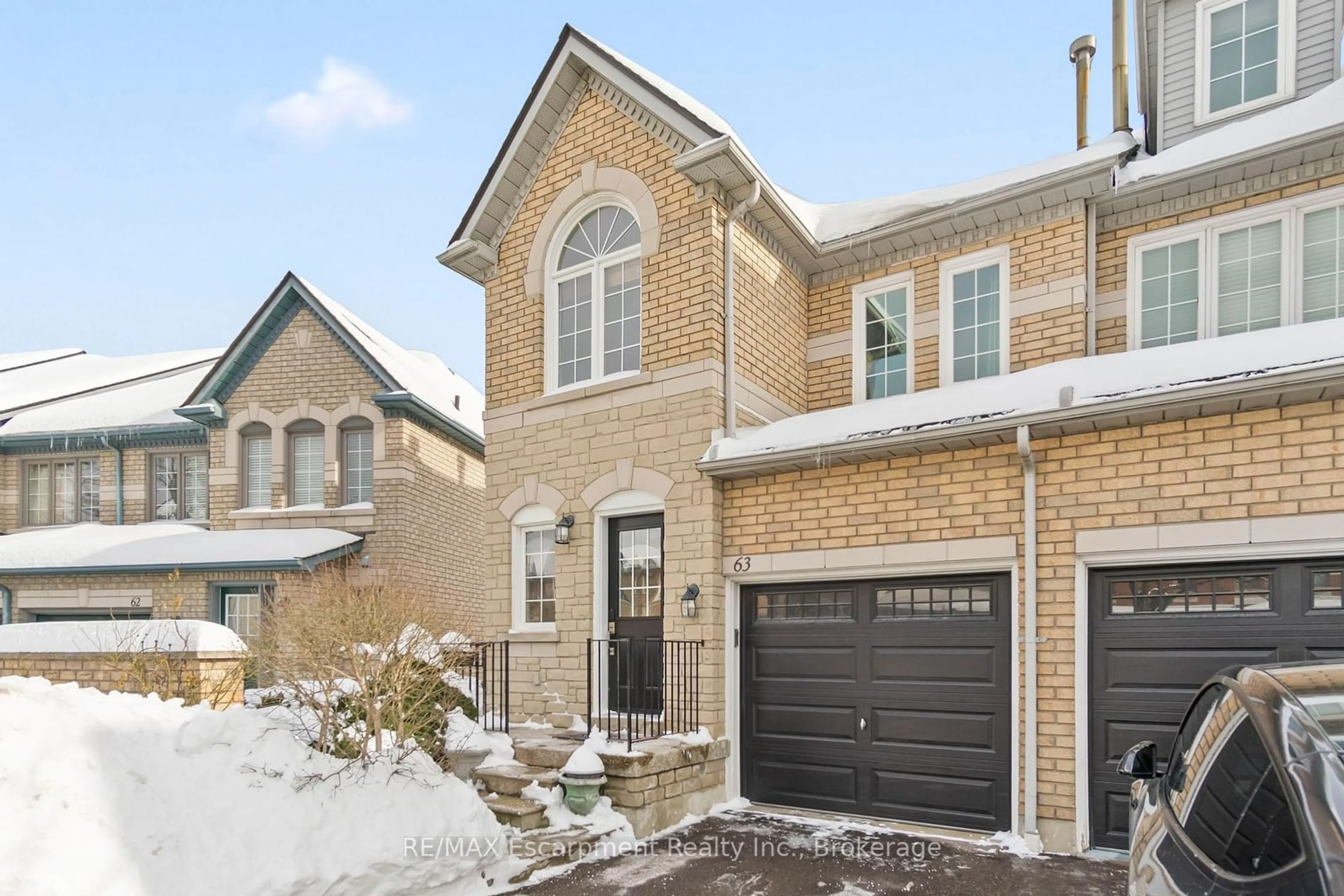 Home with brick exterior material, street for 455 APACHE Crt #63, Mississauga Ontario L4Z 3W8