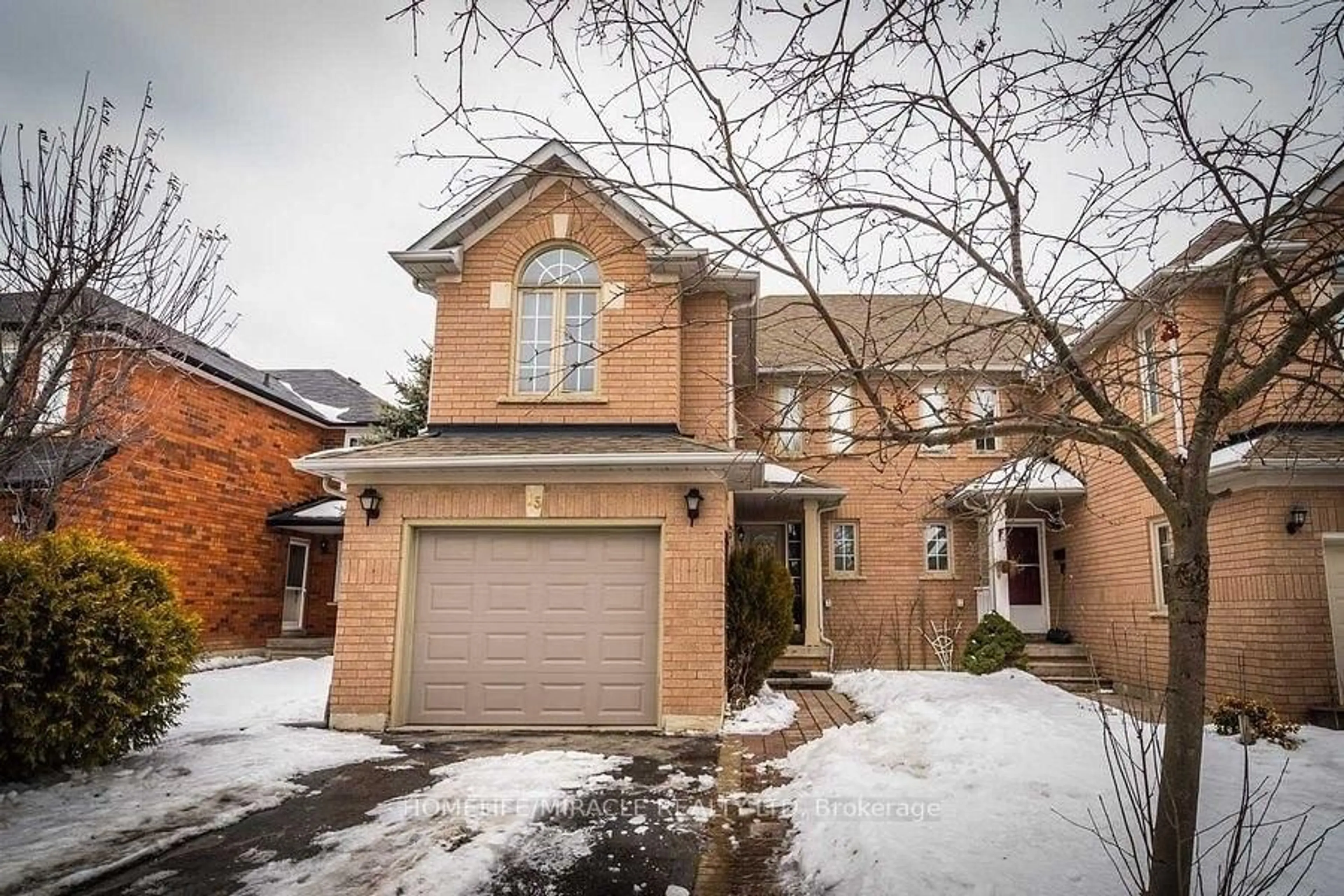 Home with brick exterior material, street for 15 Palmolive St, Brampton Ontario L6R 1P4