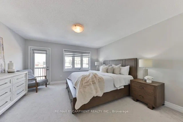 Additional property image - 2 Vaudeville Dr