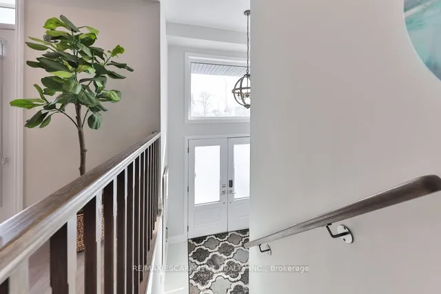 Additional property image - 2 Vaudeville Dr