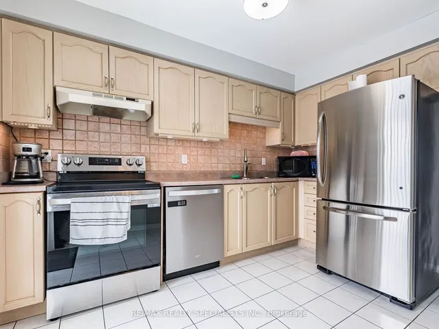 Additional property image - 24 Brisbane Crt Unit 27