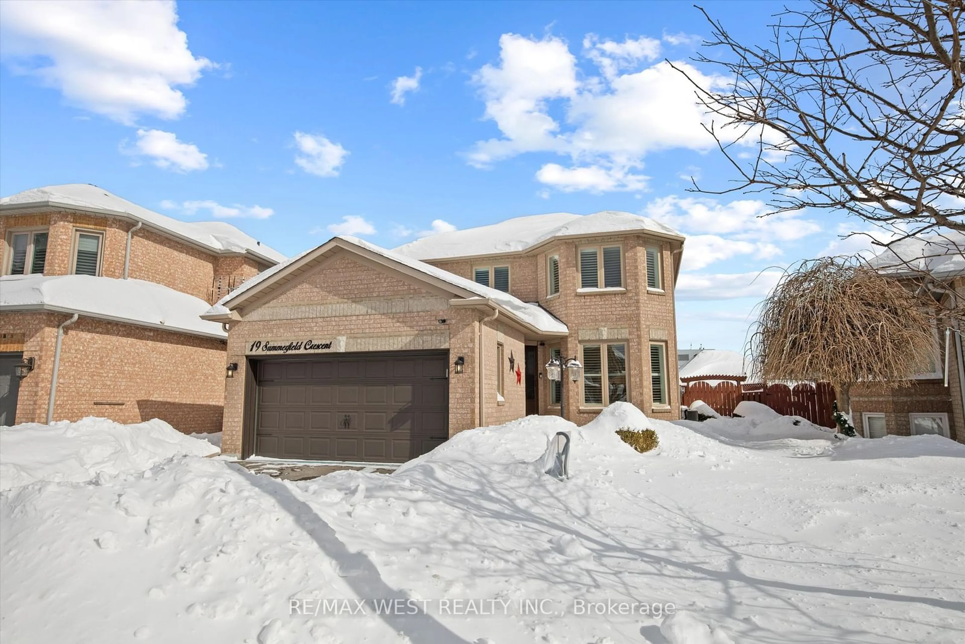 Unknown for 19 Summerfield Cres, Brampton Ontario L6X 4K4