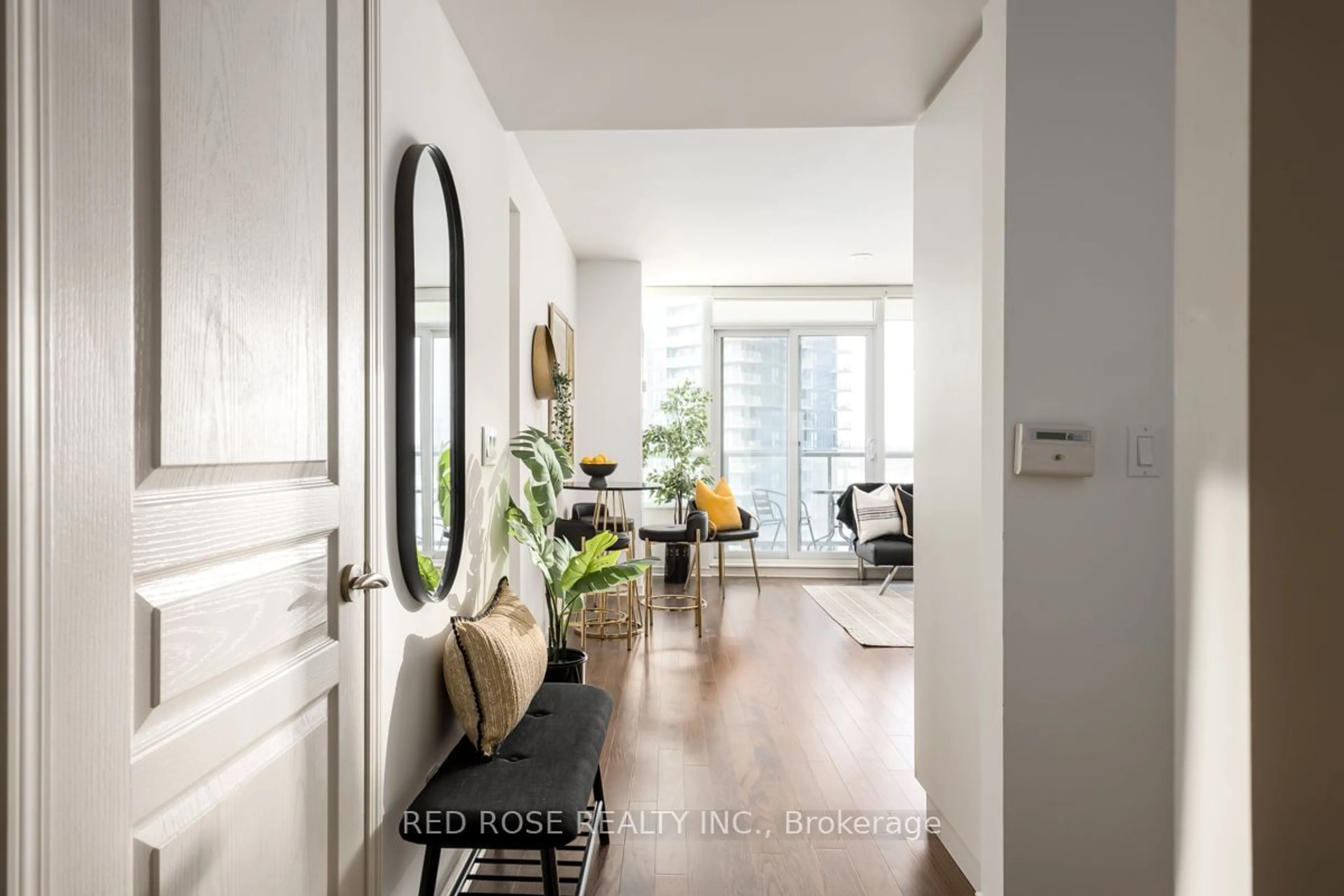 Indoor entryway for 2230 Lake Shore Blvd #1605, Toronto Ontario M8V 0B2